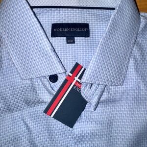 Modern English Men’s Button Up Shirt Medium | Long Sleeve No-Wrinkle Soft NWT